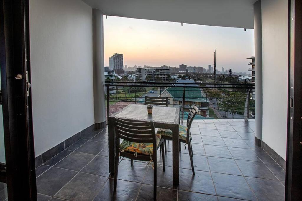 2 Sleeper Stylish Sanctuary Apartment Durban Exterior foto